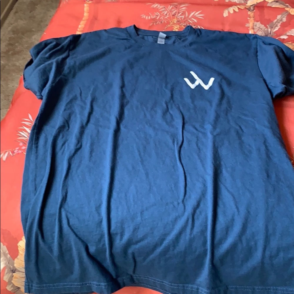 Men’s blue t-shirt